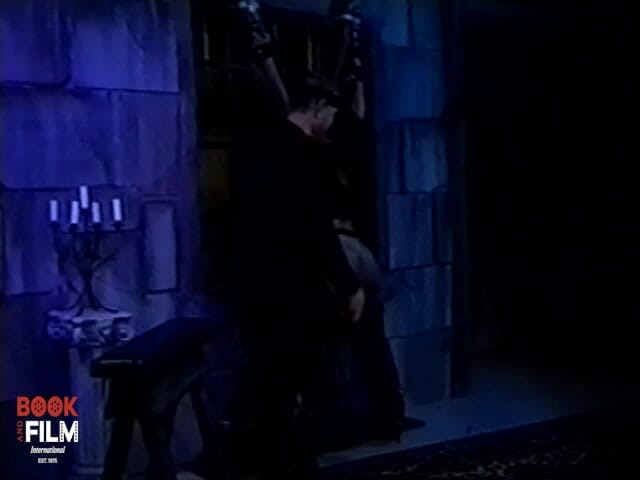 Cult of Fetish: Gebroken door haar zweep