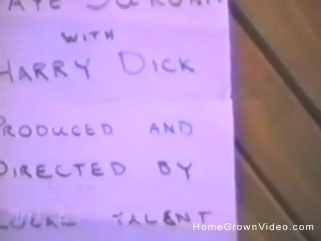 Homegrown Wives: Faye Sukonit bat Harry sur ses seins