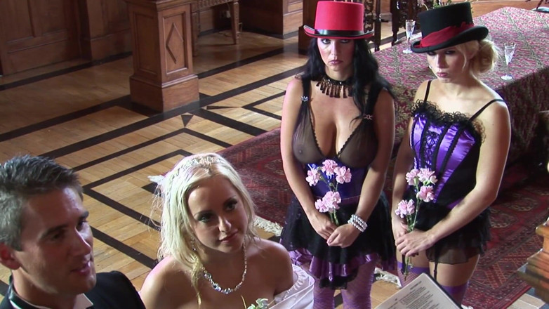 Porn Amazing: Grande festa a palazzo con fighe desiderose di cazzo