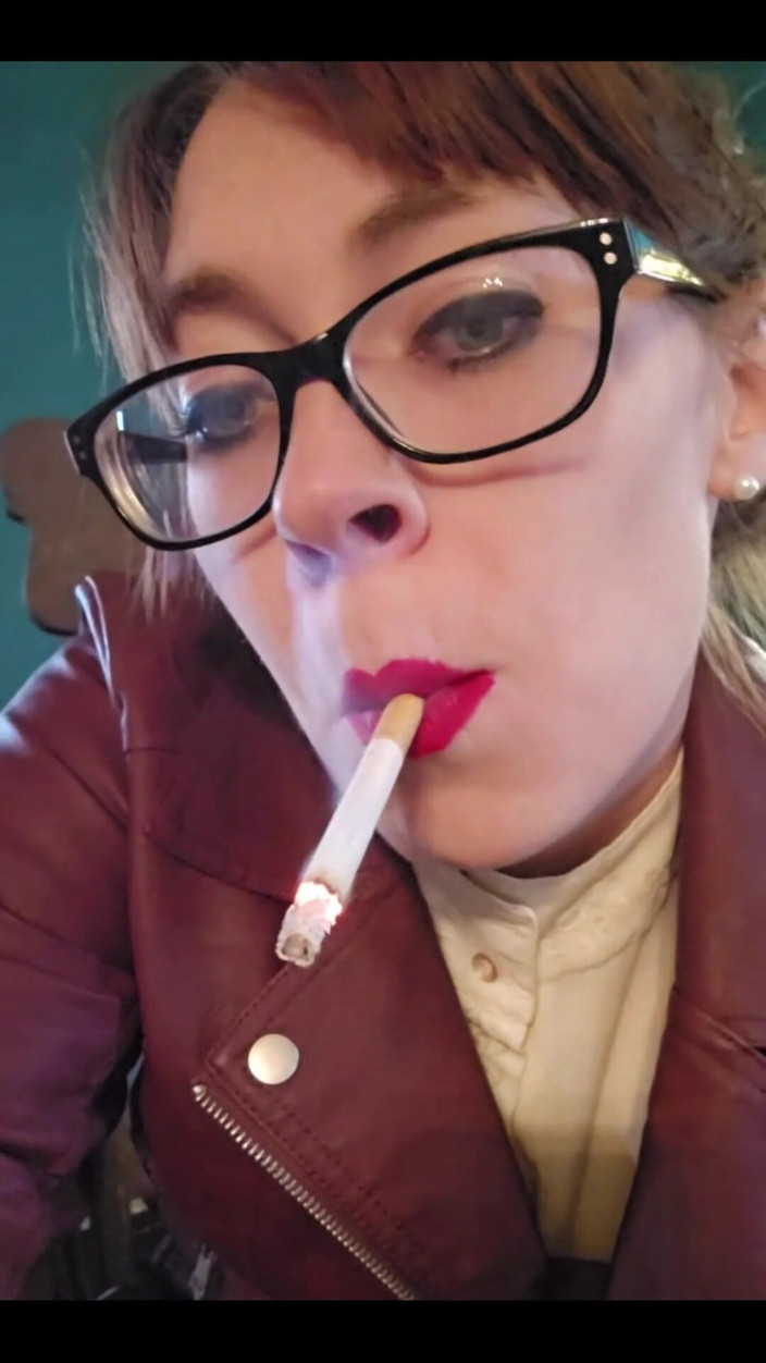 MistressThrope: Läderrökning