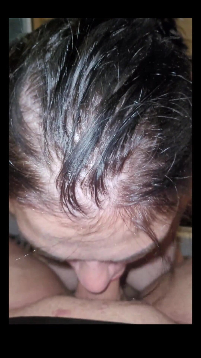 LuTosT: Po masáži nohou, moje nevlastní sestra chtěla vzít mého ptáka...