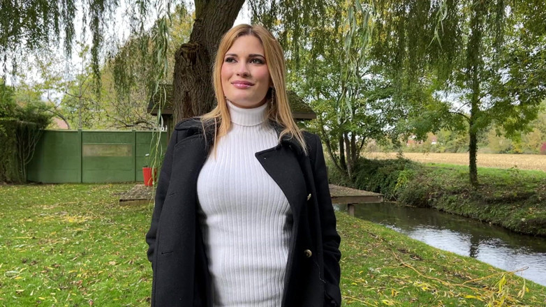 Jet sex prod: Rose À 26 Ans, Pemière Sextape