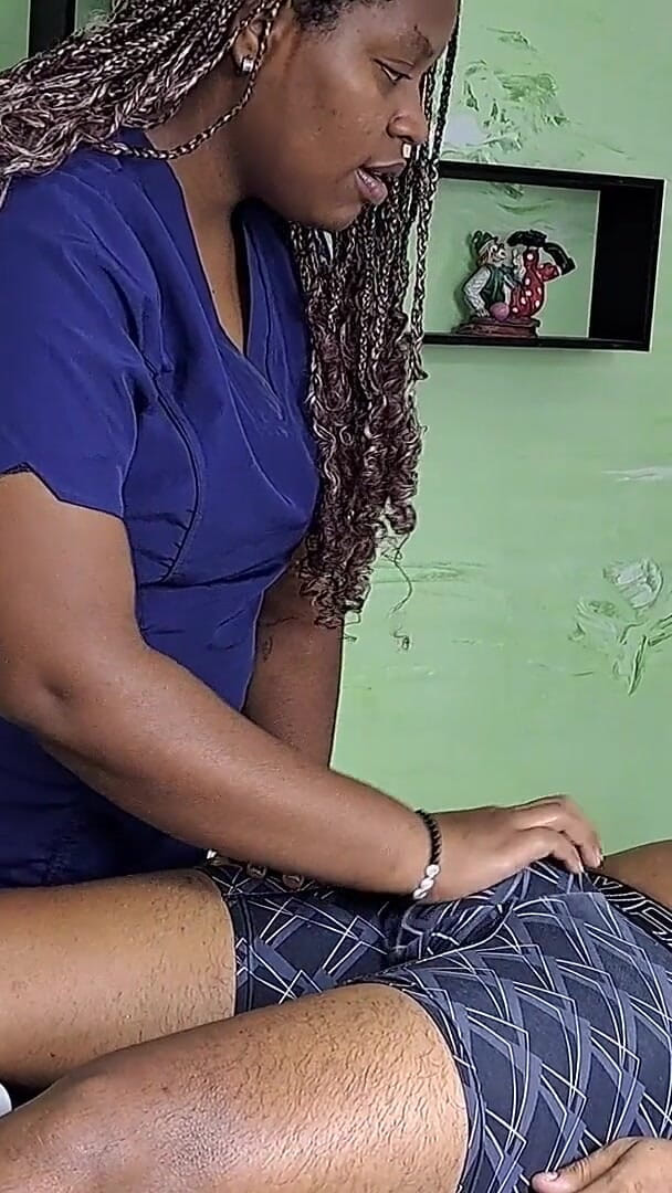 Horny Massage (MILF Brandy) Horny Massage (MILF Brandy)
