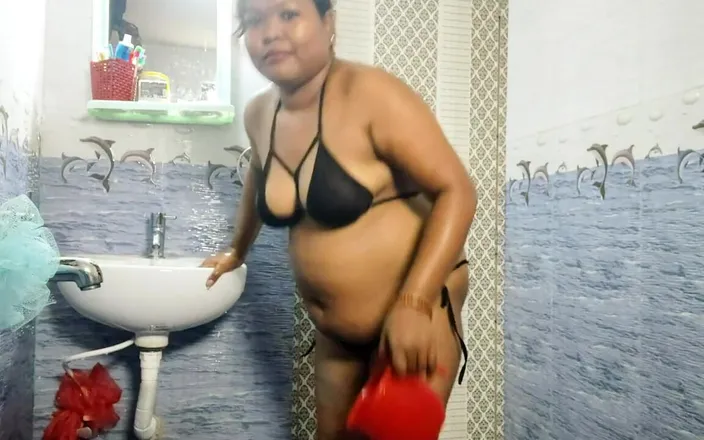 Sonam Official: Indian Housewife Sexy Show - 14