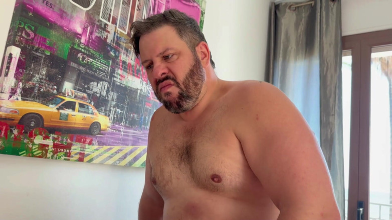 ScruffyStocky: Păros Dominant Urs Busts Cur În Acțiune Gay De Grup