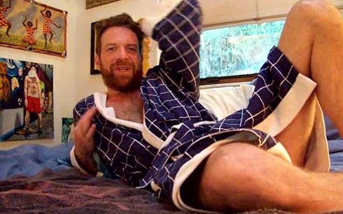 Hairyartist: Nghệ sĩ lông xuất tinh gần gũi với stepunkle will