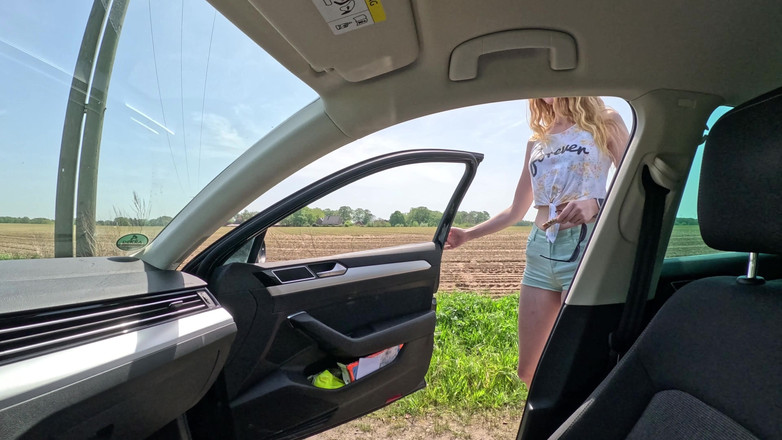 Bikergirl_97: I'll Fuck Anyone