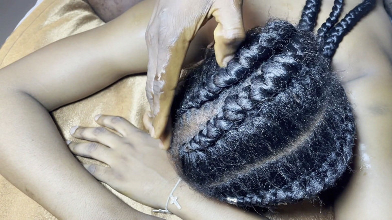 African Beauties: Fetish dei capelli per la teen ebano riceve sborra