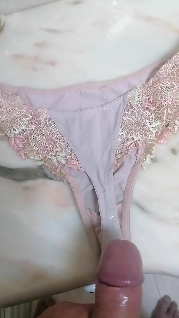 Solo: Pe tanga doamnei