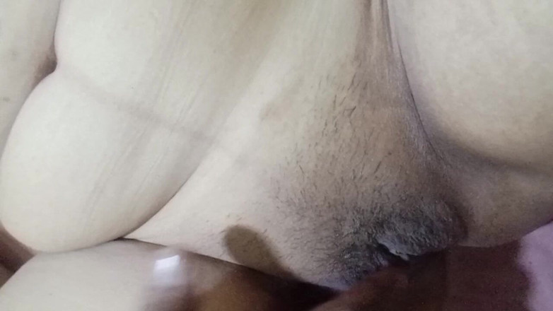 Babang endut: Seconda parte miLF con mal di denti scopata