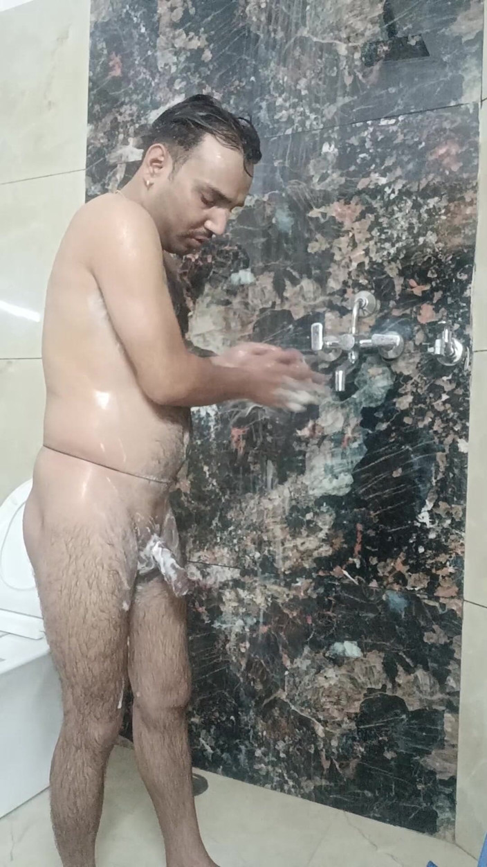Rajasthani-old-lover: Indische Desi-man seks en show doucheschoen en masterbation