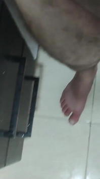 Video bokep pasangan arab dientot sama kontol besar pria lain di depan suaminya