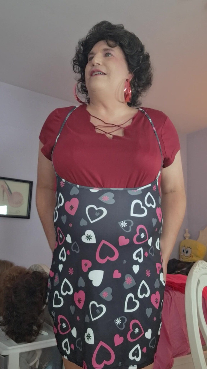 Victoria Lecherri: मैंने डैडी और दोस्तों के लिए लाइव अधोवस्त्र शो किया!