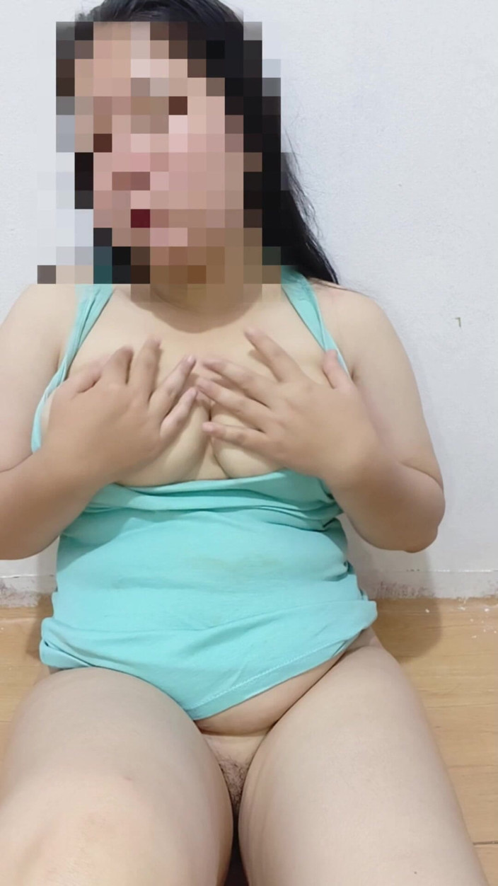 Vaginabig88: Matka mého manžela je tak roztomilá.