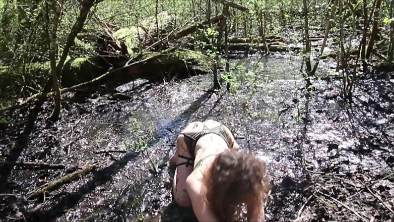 Prxcy Tgirl: Mud Bath Handjob &amp; BBC