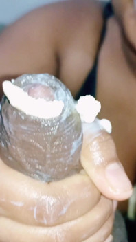 Milkybar, première éjaculation dans la bouche, Neha Bhabi tellement sexy