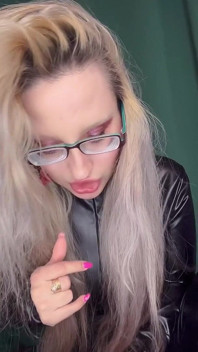 Závislost na lásce na webové kameře, část 4