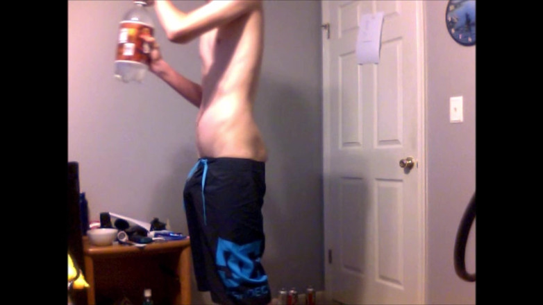 ElementX1018: Young Guy Fills His Stomach with Water