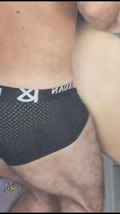 FannySquirting: Married Woman Receives a Plumber Without Underwear and Teases Him!