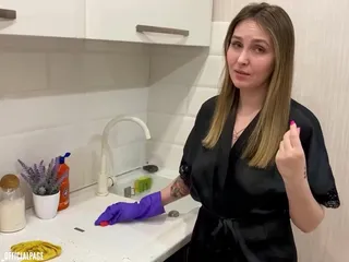 驾驶课后在车里操继母