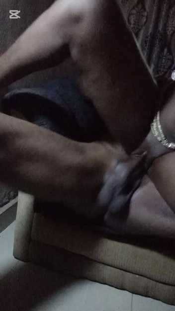 Londiq girls: बड़े काले लंड की सवारी और चुदाई