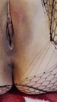 MILF Cums and Gets Pussy Creampied Missionary