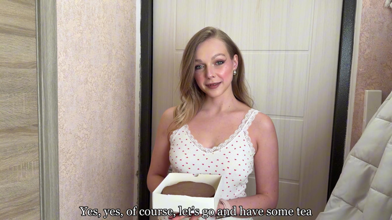 Arisha Mills: A Young Neighbor Came with a Pie for Cream Pie
