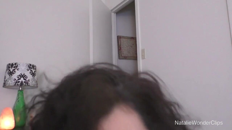 Natalie Wonder: L'antidote d'une MILF jalouse - De dieu du sexe à deux pompes à...