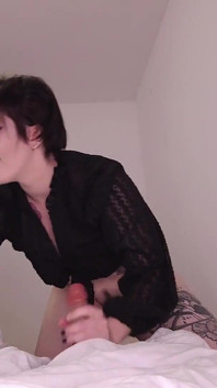 Il modo in cui mi stai masturbando mi fa bagnare [Esclusivo su FapHouse]