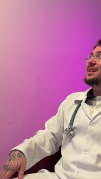 It's More Fun in Secret! Doctor Shares His Sexual Experiences in the Office