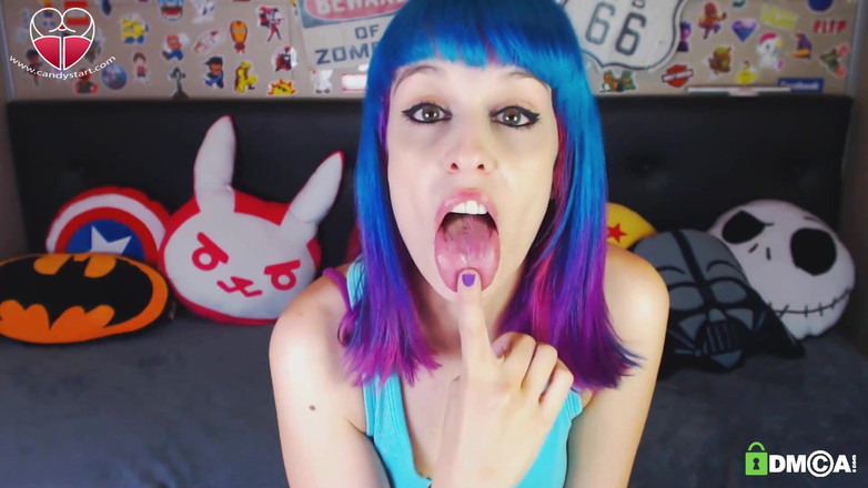 Candystart Videos: Ты хочешь знать, что я хочу сделать с твоим членом?