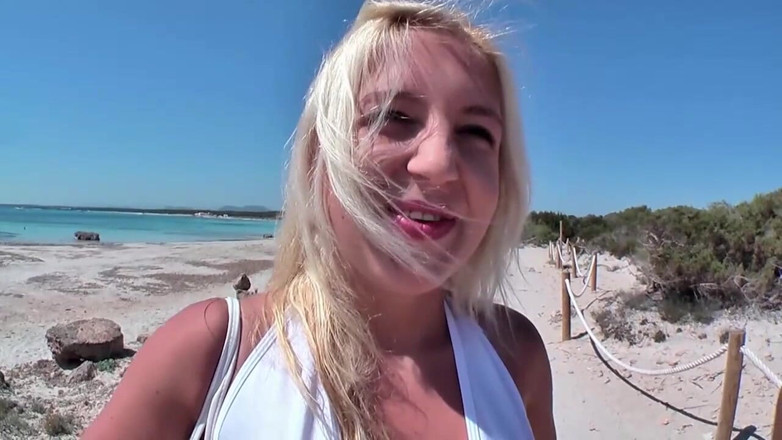 Deutschland porn: Pengembaraan liar dengan remaja blonde!!
