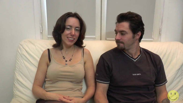 French Amateur Porn: Sevimli orta yaşlı seksi kadın Elo Fransız bir adam tarafından...