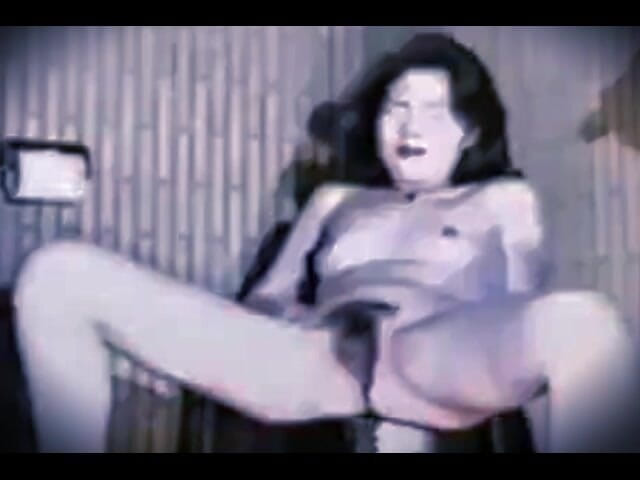 yellowsubmarine: 与熟女秘书的秘密会面 4