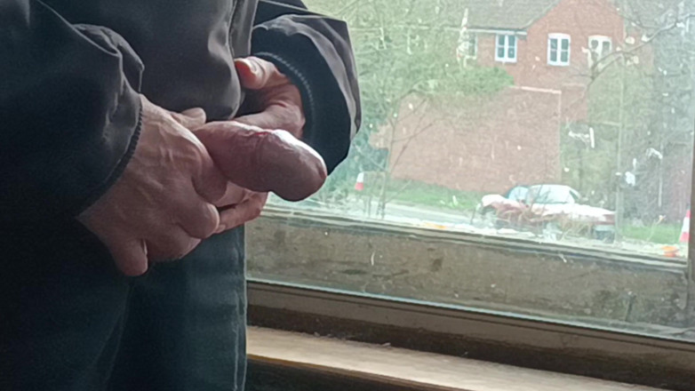 Rockardglans: Masturbieren und kommen am fenster bei Friend es house - Rockardglans