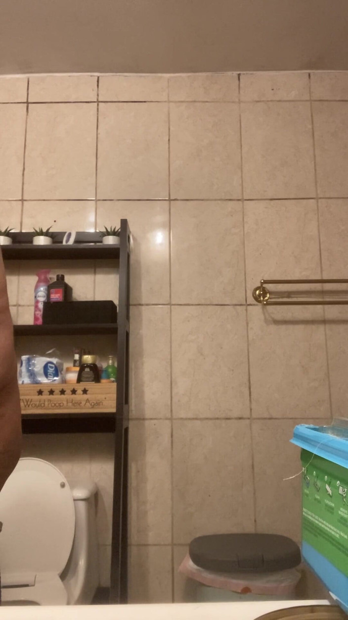 Chubbytits16: Men Play with Me Please