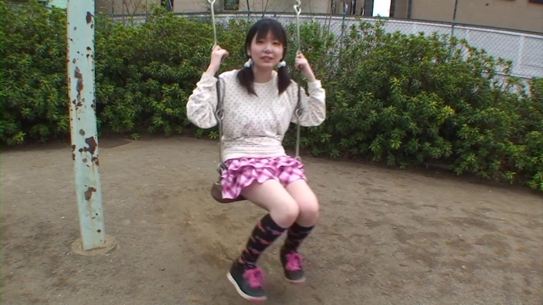Japan Lust: Mamiko is eager to get that cock in her pussy