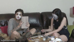 Her Kink UK: Pictând fete de pisică