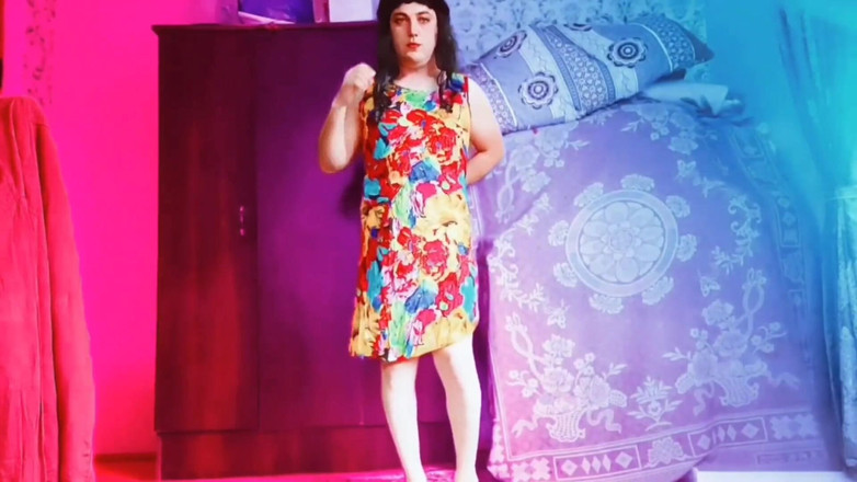 Kitty_Cross: 크로스 드레스 꾸뛰르: 독특하고 눈길을 끄는 앙상블을 선보입니다!