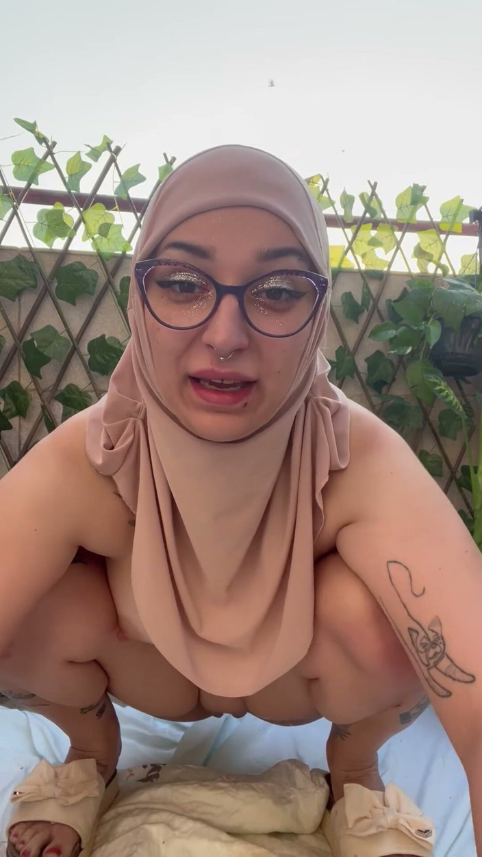 lanalovacutie: Muslim-pissing-for-u