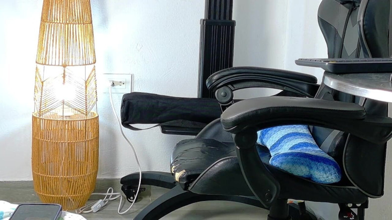 Icyhot707: Dus Beautiful Autorstwa Emen Gamer