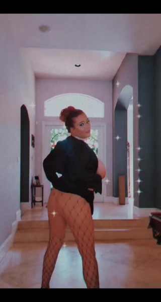 Annabelle Rogers: Spaß in netzstrümpfen und high heels
