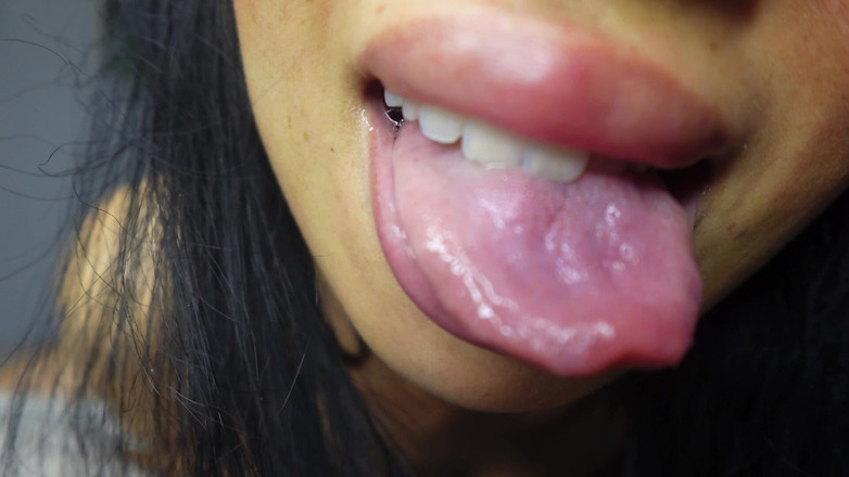 Asmr_mouth: Eu aposto que eu fiz você no final deste vídeo