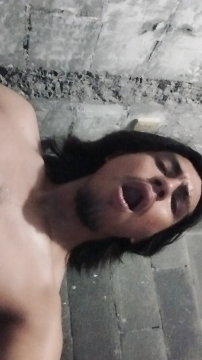 AlexAlejandro13: I Keep Jerking off