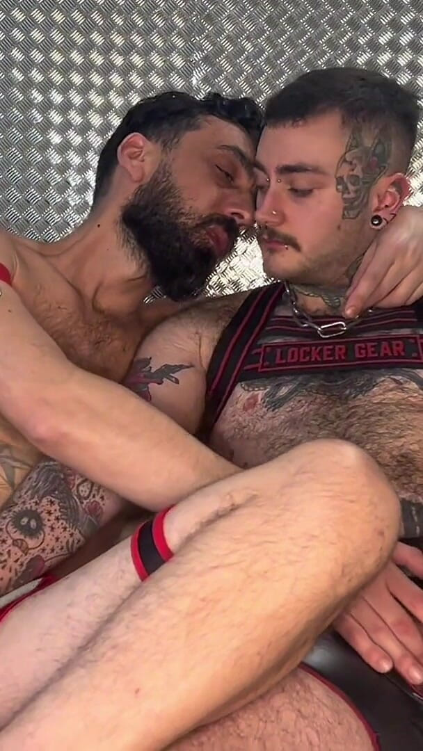 Melad trans and gender fluid: Amazing Wet Pussy