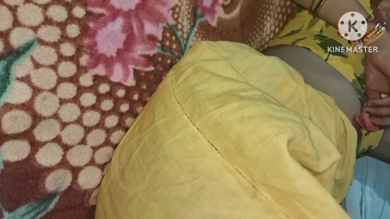 PurpureOrgan: देसी भाभी को चोदा घोड़ी बनाकर देवर ने