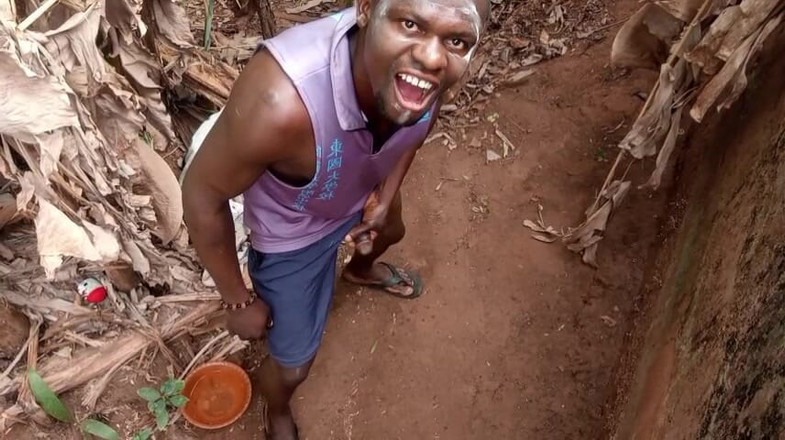 Moviesporn1: 발렌타인 데이에 소녀들을 후원하고 있는 긴 자지