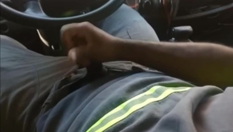 TheBlacKHunterr: Udělej se dovnitř náklaďáku