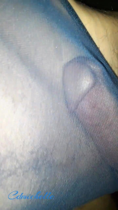 Crossdressers Cd Michelle wearing sexy lingerie: Le Travesti Cdmichell Éjacule Avec Une Grosse Éjac Dans Un Body Bleu