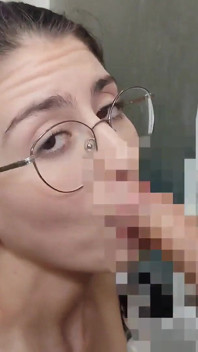 Teen Maid Toothbrush with Fresh Cum After Cum in Mouth